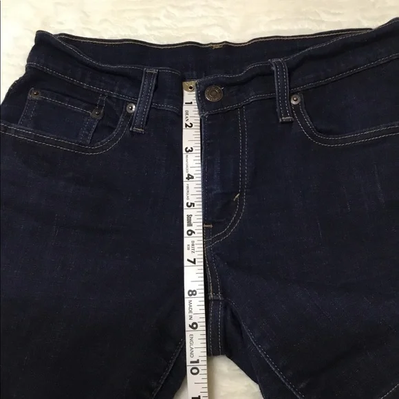 Levi’s Mid rise dark blue shorts size 27 - Picture 7 of 9